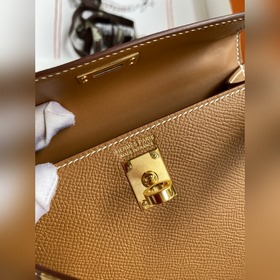 В наличии： Ручная работа, второе поколение Mini Kelly 19 см, импо