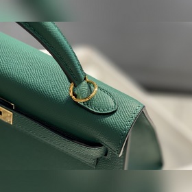 Ручная восковая нить В наше время Hermès вышел за рамки простого 