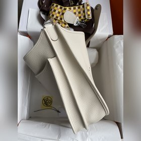 В наличии： Evelyn 28 см, импортная кожа TC, молочный белый, сереб