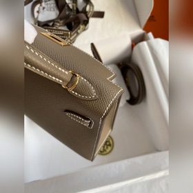 Вторая генерация Mini Kelly 19 см, импортная кожа Epsom, серый цв