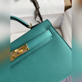 Mini Kelly второго поколения, 19 см, импортная кожа Epsom, зелены