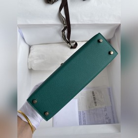 Mini Kelly второго поколения, 19 см, импортная кожа Epsom, зелена