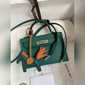 Mini Kelly второго поколения, 19 см, импортная кожа Epsom, зелена