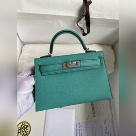 Mini Kelly второго поколения, 19 см, импортная кожа Epsom, зелены