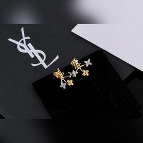 【Версия Seiko】 Серьги Louis Vuitton с буквами. Два способа ношени