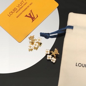 Серьги Louis Vuitton Серьги с буквами цветами. Два способа ношени