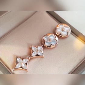 Lv Louis Vuitton Асимметричные серьги-гвоздики с четырехлистным к