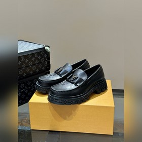 LV Louis Vuitton Baroque — модная ретро-модель для мужчин, туфли-