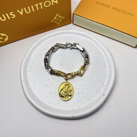 Браслет Louis Vuitton Оригинальный товар, новая модель из бутика,