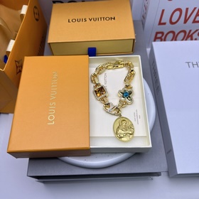 Золотой браслет Louis Vuitton Оригинальный товар, новая модель из