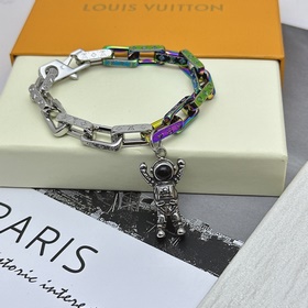 Браслет Louis Vuitton Оригинальный товар, новая модель из бутика,