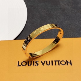 Браслет LV Louis Vuitton с момента своего появления на рынке поль