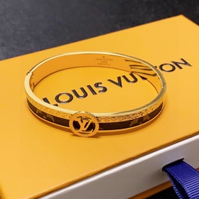 Нейтральный браслет LV Louis Vuitton с момента своего появления н