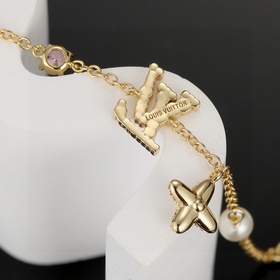 【Версия Seiko】 Браслет Louis Vuitton, созданный с помощью мастерс