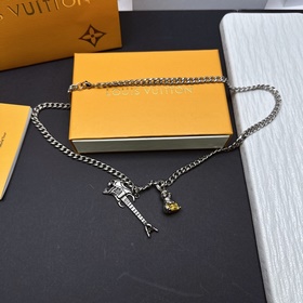 Ожерелье Louis Vuitton Оригинальный товар, новая модель из бутика