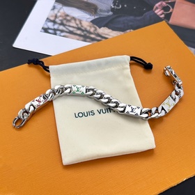 Новинка M01532 Цена ожерелья LV Louis Vuitton MOSAIC： 0, цена бра