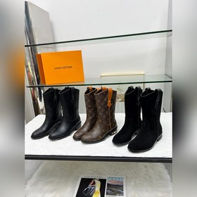 Louis Vuitton Луи Виттен, новейшая модель осень-зима 2025, высоко