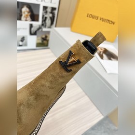 Новые женские ботинки Chelsea от LV ~ При выборе обуви важно дове