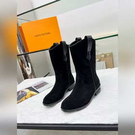 Louis Vuitton Луи Виттен, новейшая модель осень-зима 2025, высоко