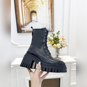 【Salvatore Ferragamo】 Ботинки Chelsea от Ferragamo! Те, кто разби