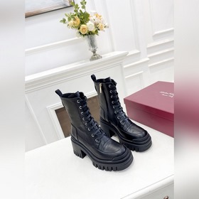 【Salvatore Ferragamo】 Ботинки Chelsea от Ferragamo! Те, кто разби