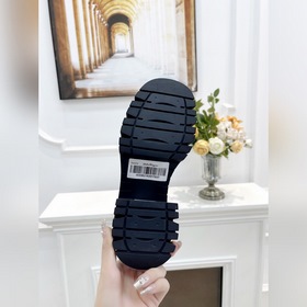 【Salvatore Ferragamo】 Ботинки Chelsea от Ferragamo! Те, кто разби