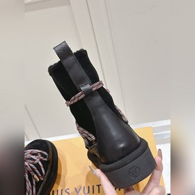 Верхняя часть  LV Donkey Snow Boots, натуральный мех, нескользящ