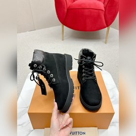 LV представляет совместную коллекцию прочных ботинок Martin. LV x