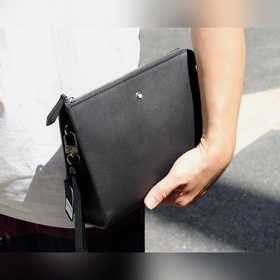 Восстановление качества Новая сумка-клатч из серии Montblanc Arti