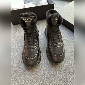 Prada/Прада Новые мужские высокие кроссовкиз овечьей кожи Верх из