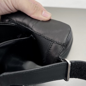 Prada/Prada Мужские кожаные туфли Высококачественная продукция из