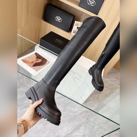 Новые ботинки Prada из коллекции осень-зима 2025, приобретенные в