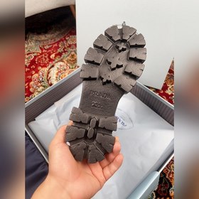 PRADA ПРАДА Ботинки на толстой подошве с карманами треугольным ло