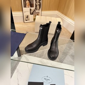 Топ-2025SSS представляет новую коллекцию ботинок Prada. Модель «Н