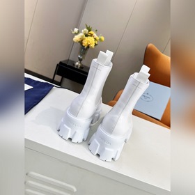 Топ-2025SSS представляет новую коллекцию ботинок Prada. Модель «Н