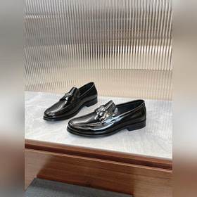 Prada – высококачественные мужские кожаные туфли для повседневной