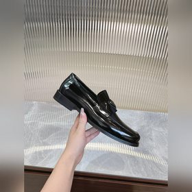 Prada – высококачественные мужские кожаные туфли для повседневной
