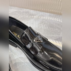 Prada – высококачественные мужские кожаные туфли для повседневной