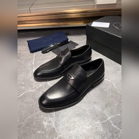 Мужские кожаные туфли PRADA, импортные, материал： кожа десять бык