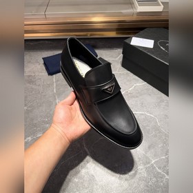Мужские кожаные туфли PRADA, импортные, материал： кожа десять бык