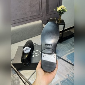 【PRADA】 Мужские кожаные туфли Prada, качество 1：1, подлинные това