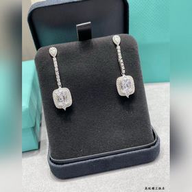 9 2 5 9780170 Белые бриллиантовые серьги Tiffany. Для торжественн
