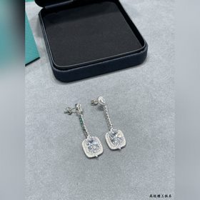 9 2 5 9780170 Белые бриллиантовые серьги Tiffany. Для торжественн