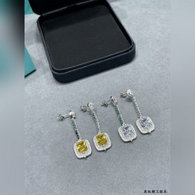 9 2 5 9780170 Белые бриллиантовые серьги Tiffany. Для торжественн