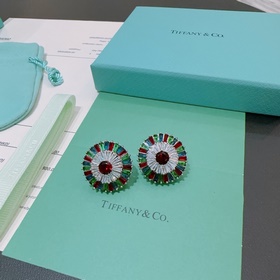 Эксклюзивные серьги Tiffany в юбилейном исполнении. Серьги-гвозди