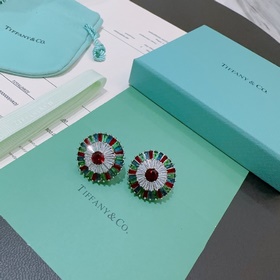 Эксклюзивные серьги Tiffany в юбилейном исполнении. Серьги-гвозди