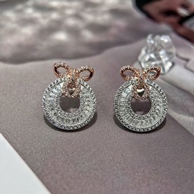 Новый товар Сережки с кодом В оригинальной упаковке Tiffany Сер