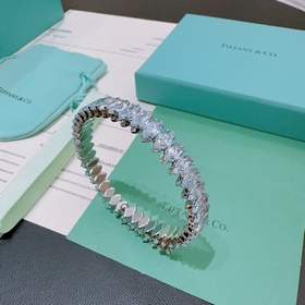 Эксклюзивный заказ браслет Tiffany юбилейная модель. Браслет с ка