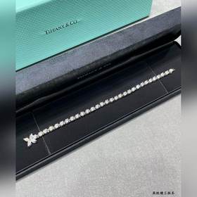 9 2 5 5140410 Браслет Tiffany с бриллиантами в форме «кобылиного