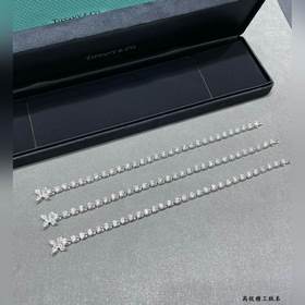 9 2 5 5140410 Браслет Tiffany с бриллиантами в форме «кобылиного
